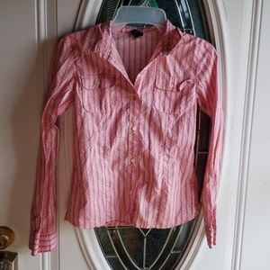 Girls Gap for Kids long sleeve adorable shirt.